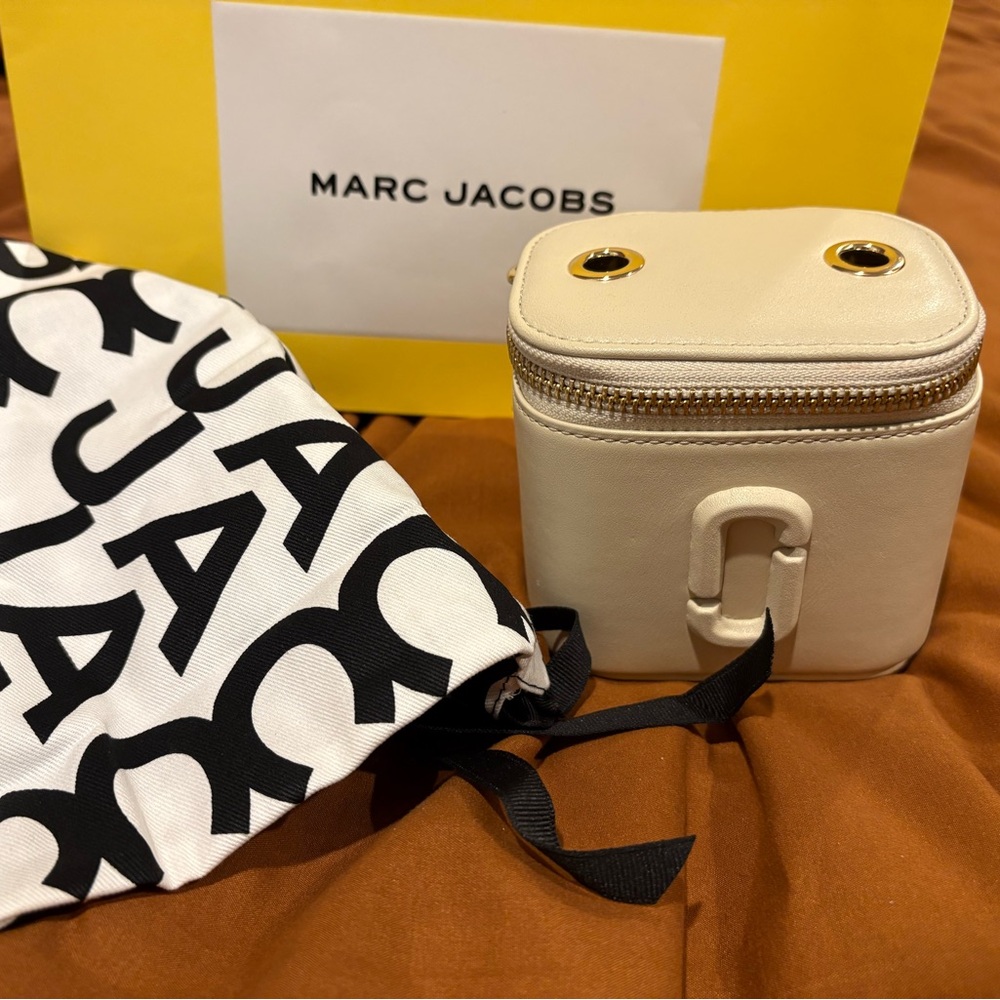 Marc Jacobs Cream Bag with Gold Details